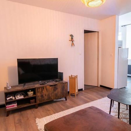*Appartement Au Bout Du Monde Thouars* Buitenkant foto