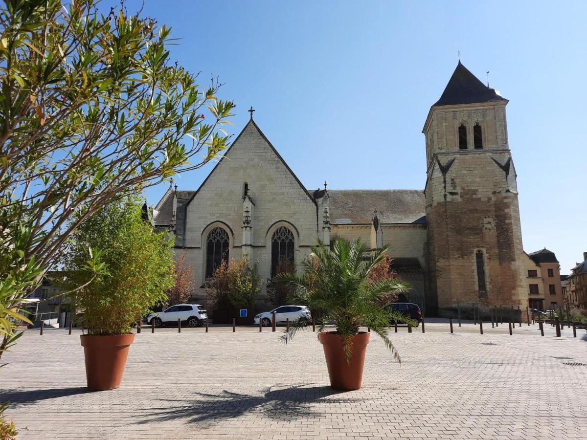 *Appartement Au Bout Du Monde Thouars* Buitenkant foto